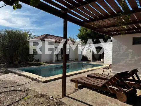 VENDO CASA EN BARRIO PLAYA SERENA DE LAS GRUTAS