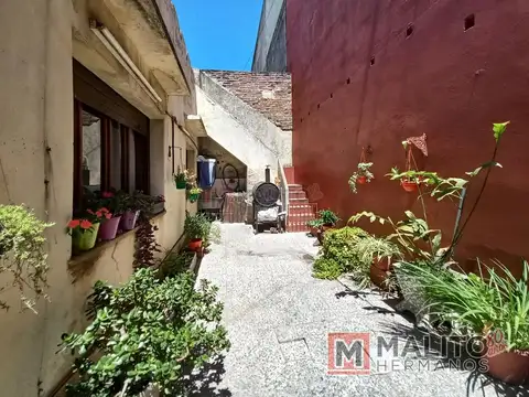 Venta PH 4 Ambientes con Patio y Terraza