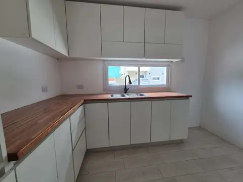 Casa en Venta en Hurlingham, USD 110.000
