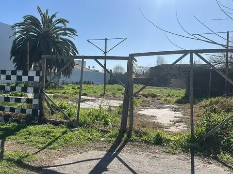 LOTE EN VENTA EN LA PLATA