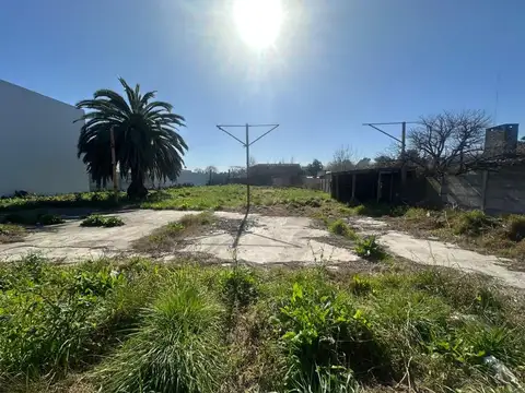 LOTE EN VENTA EN LA PLATA