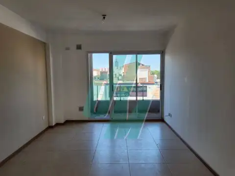 Departamento en Alquiler al Este