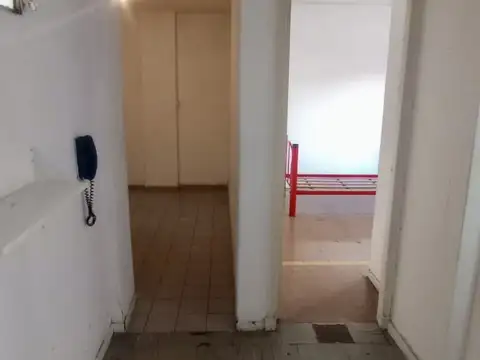 CABALLITO. DOS AMBIENTES AMPLIOS SOBRE PEDRO GOYENA.