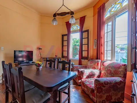 Depto Tipo Casa en Venta de 5 ambientes