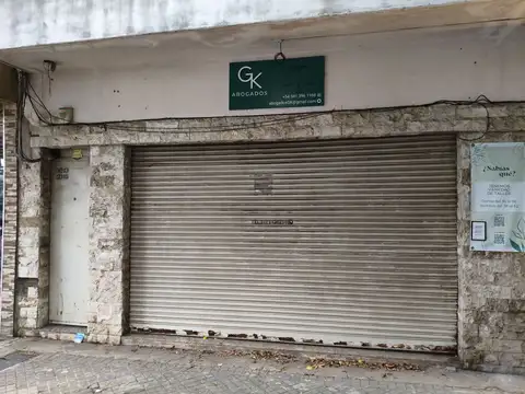 Local en Alquiler en Barrio España y Hospitales, $ 650.000