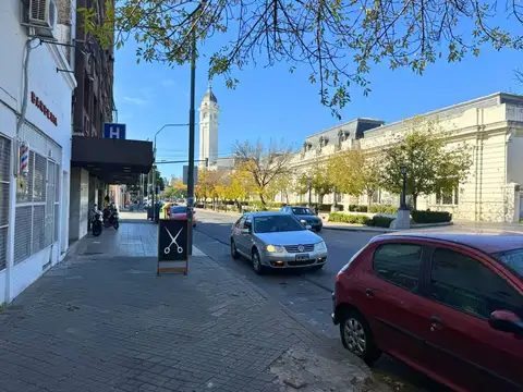 Galpon en Venta en Luis Agote, USD 270.000