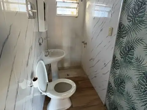Casa 3 ambientes con 2 baños
