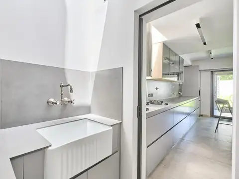 Casa en Venta al Este