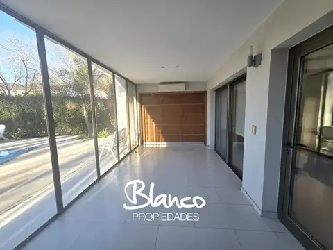 Casa en Alquiler en Septiembre, USD 3.500