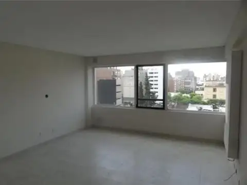 Oficina en Alquiler en Centro, $ 475.000