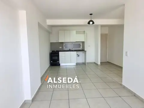 Departamento en Alquiler en Abasto, $ 550.000