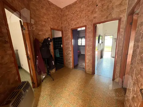 Casa 3 ambientes con 1 baño