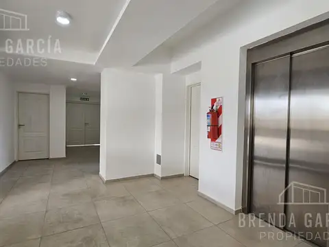 Departamento en Venta con 1 cochera