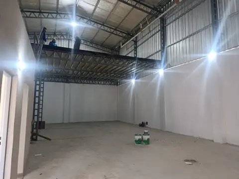 Galpon en Alquiler en Ituzaingo Norte, $ 3.600.000