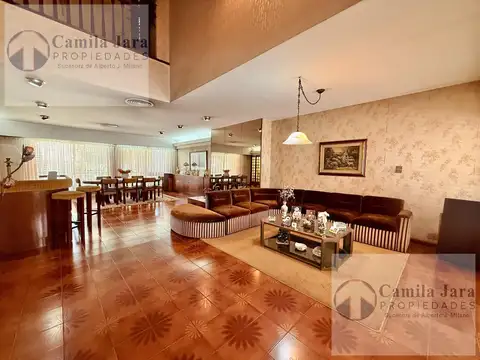 Casa 6 ambientes con cochera y parque en haedo norte