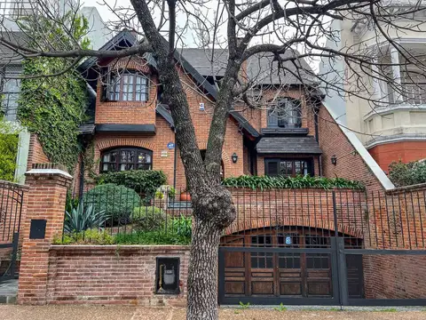 Casa en Venta de 5 dormitorios