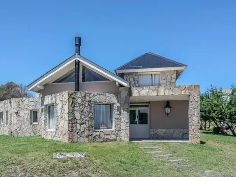 En Cariló | Confortable casa La marina