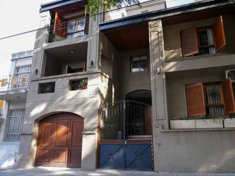 Residencia de jerarquía en zona Parque, Paraná