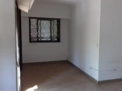 Depto Tipo Casa en Alquiler en La Plata, $ 450.000