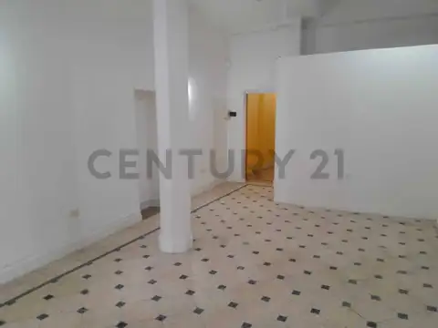 Oficina 2 ambientes con 1 baño