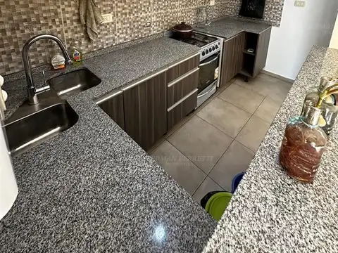 Departamento en Alquiler en Lanús Oeste, $ 900.000