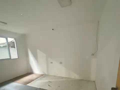 Galpon en Alquiler en Moreno, USD 4.800