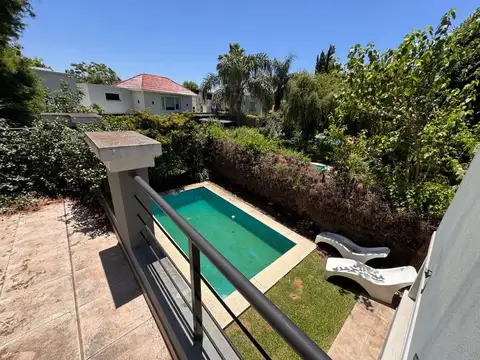 CASA 5 AMB VENTA BCO PROVINCIA APTO CREDITO PERMUT