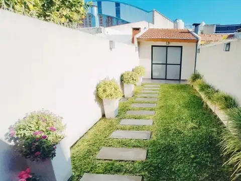 Casa en Venta en Flores, USD 249.000