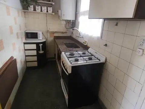 VENTA EN BLOCK. CASA 3 AMB + DPTO 2 AMB. COLINAS P. RAMOS