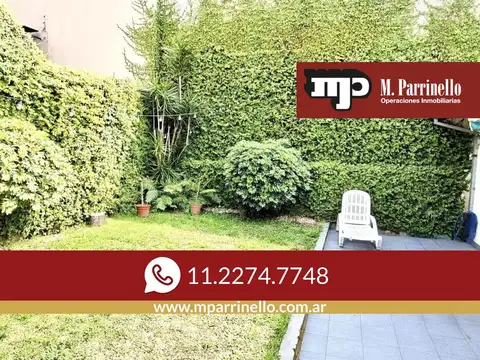 Casa de 3 ambientes con amplio  jardín - Apto crédito   en Villa Martelli