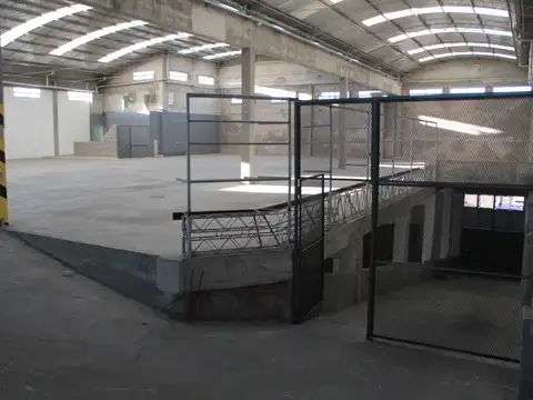 Galpon en Venta en Villa Lynch, USD 1.450.000