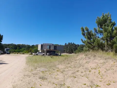Terreno en  Costa Esmeralda - Pinamar
