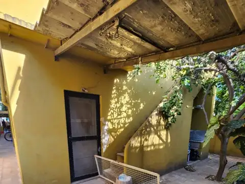 Depto Tipo Casa en Venta al Oeste