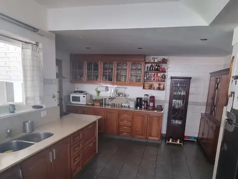 Casa en Alquiler en Bella Vista, $ 1.700.000