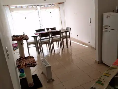MORALES 1000, Piso 1