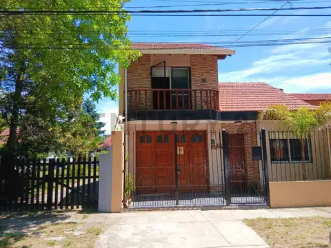 Castelli 600, Piso 0