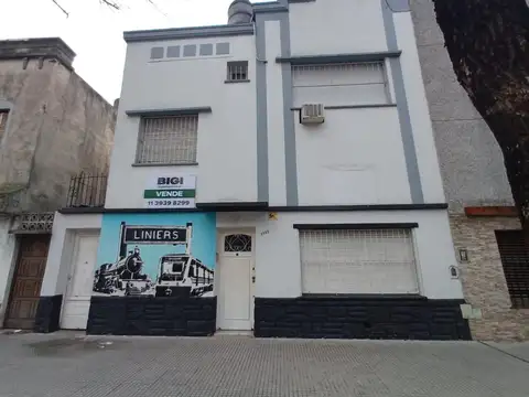 Venta de casa en Liniers