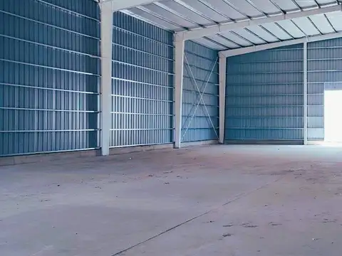 Galpon en Alquiler 40  mts Frente