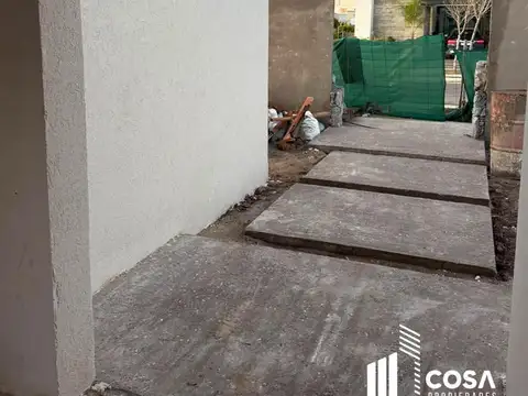 Casa 7 ambientes con 3 baños