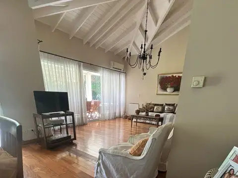 Casa en Venta en Mapuche Country Club, USD 315.000