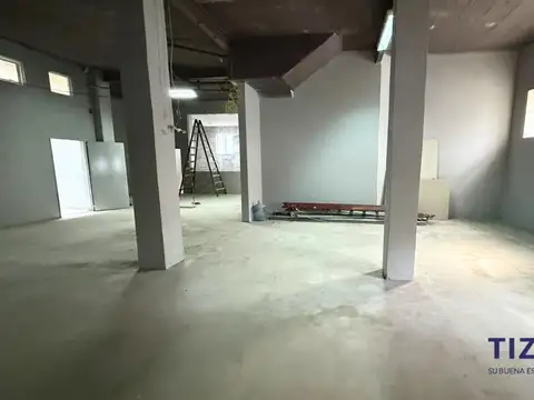 Local en Venta en Boca, USD 180.000