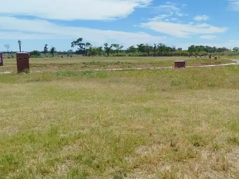 Terreno en Venta 19  mts Fondo