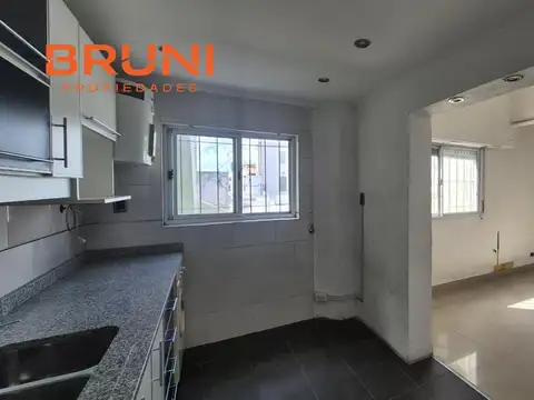 Oficina en Venta en Parque Chacabuco, USD 140.000