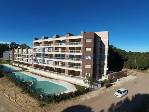 Departamento 2 Dormitorios con Pileta en Venta en Pinamar Zona Náyades