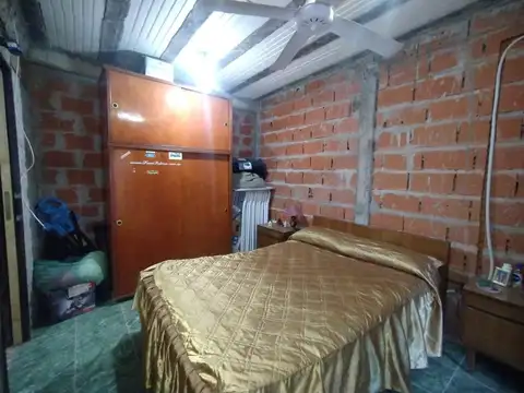 Casa en Venta con 4 cocheras
