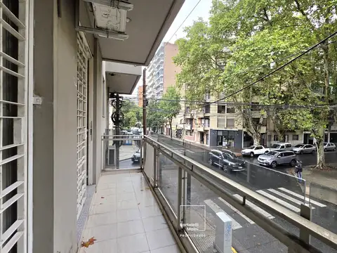 Departamento en Alquiler con 1 cocheras
