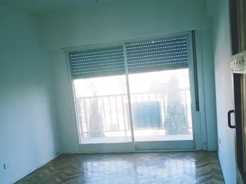 Departamento en venta - 1 Dormitorio 1 Baño - 57Mts2 - Bernal Este