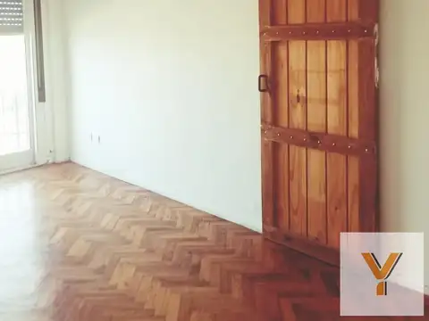 Departamento en Venta en Bernal Oeste, USD 60.000