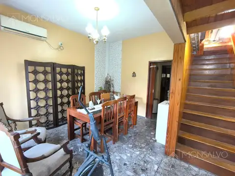 Depto Tipo Casa en Venta de 4 dormitorios