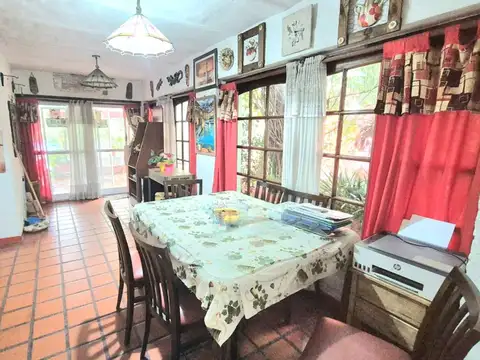 Depto Tipo Casa en Venta con 1 cocheras